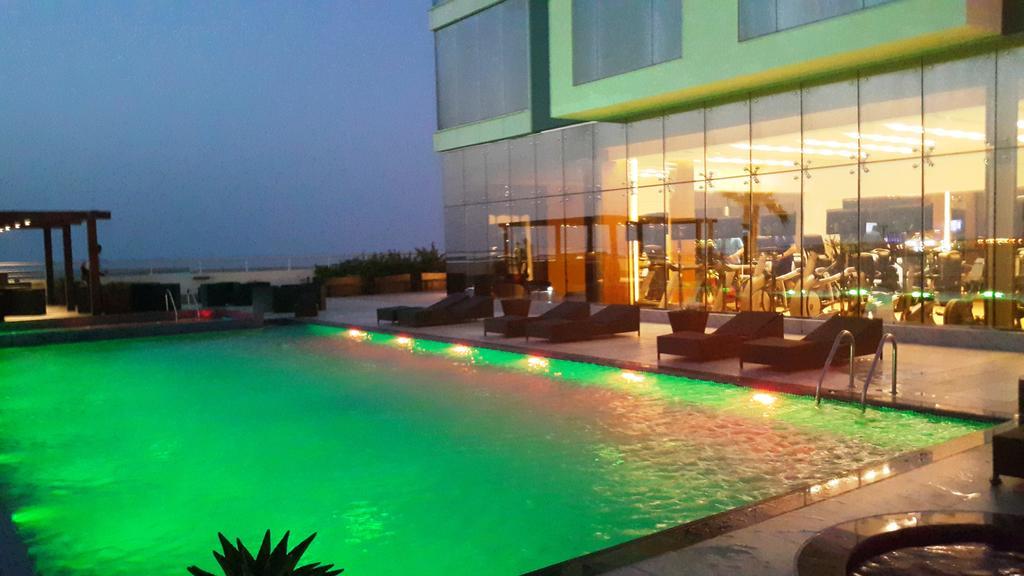 Royal Ambassador - Al Yal Suites Manama Exteriör bild