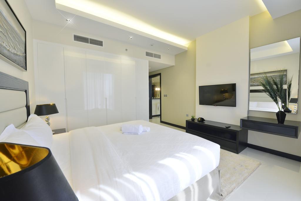 Royal Ambassador - Al Yal Suites Manama Rum bild