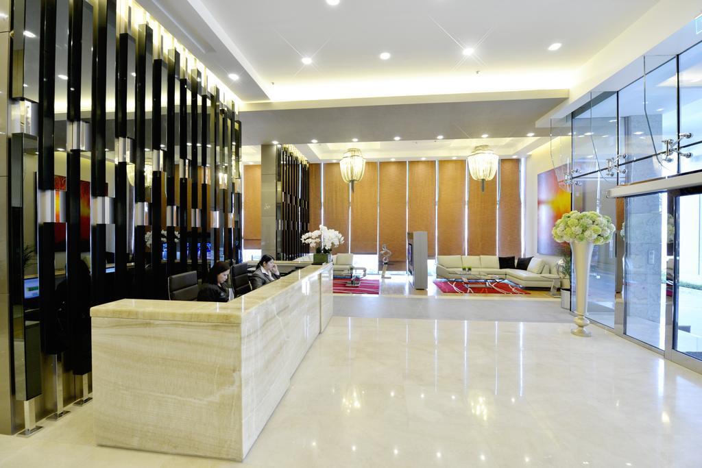 Royal Ambassador - Al Yal Suites Manama Rum bild