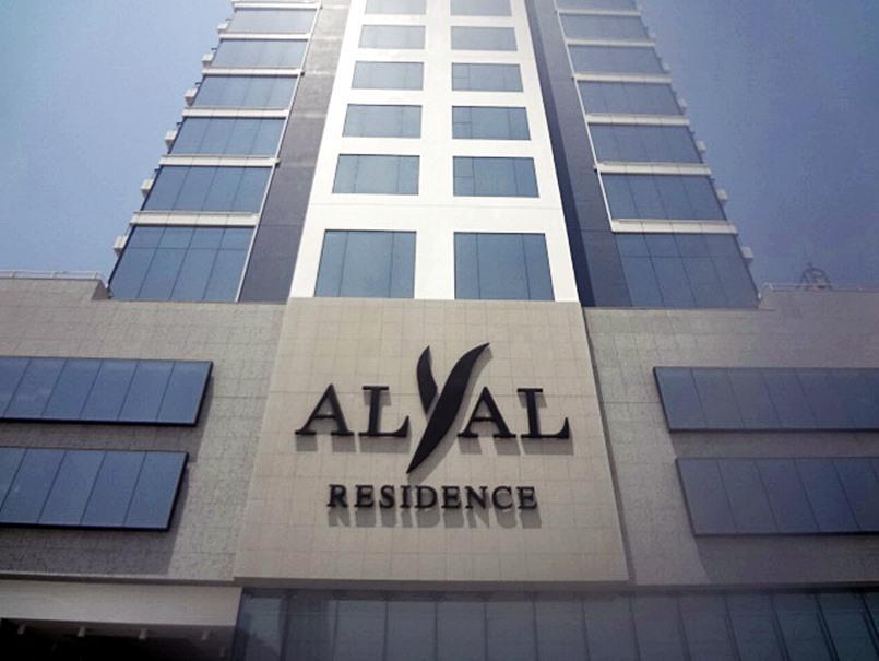 Royal Ambassador - Al Yal Suites Manama Exteriör bild